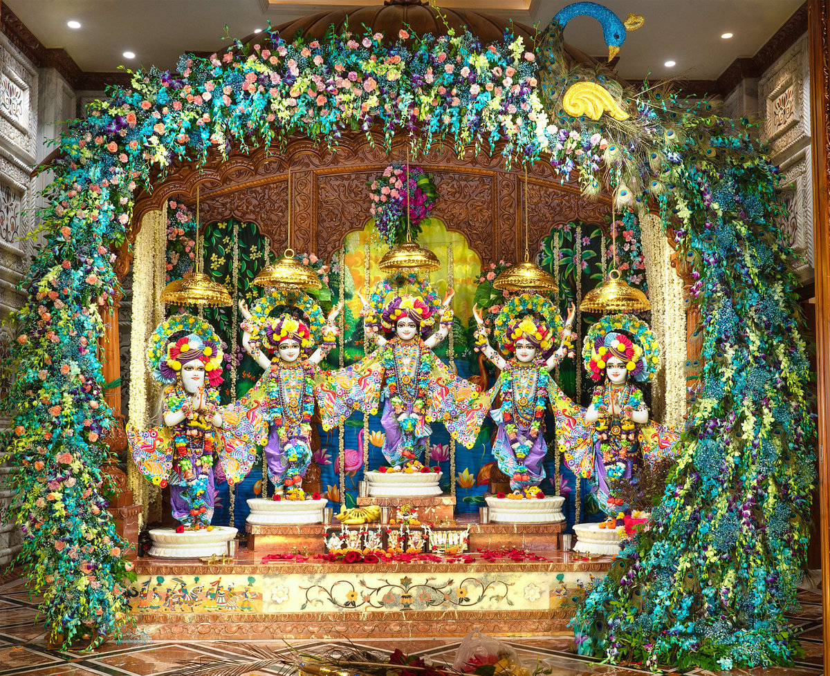 Sri Sri Radha Madhav Temple | ISKCON Rohini