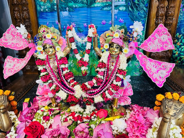 श्री श्री गौर-नीताइ